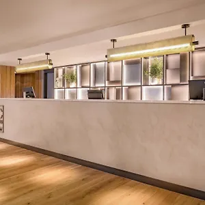 Ac Avenida De America By Marriott Otel